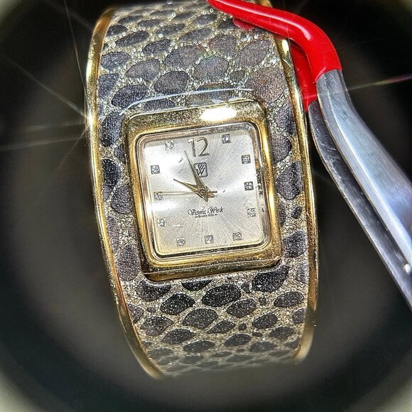 Victoria Wieck Watch Cuff - Picture 3 of 7